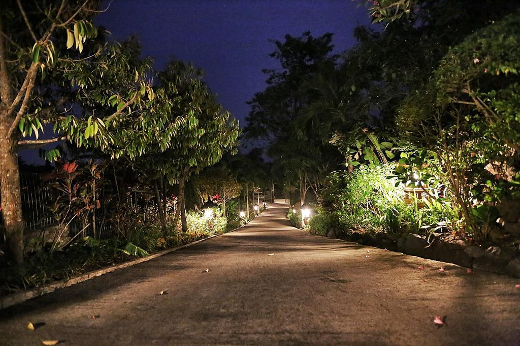The Sanyas Retreat Hotel Tabanan  Exterior photo